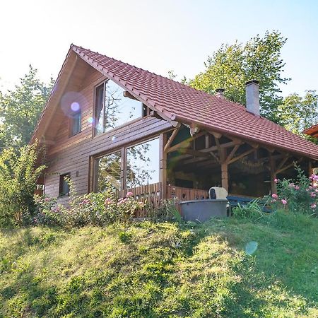 Rose Hip Hill Farm Bed and Breakfast Valea Tirnei Exteriör bild